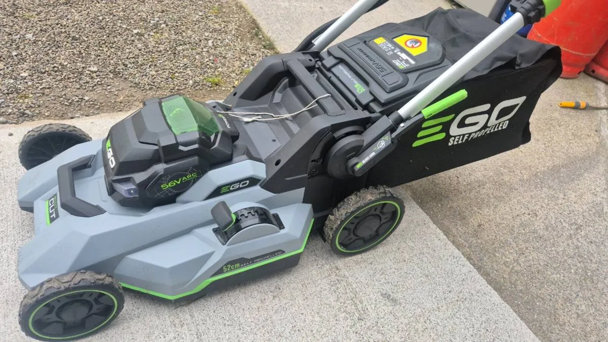 52cm EGO Lawnmower - Image 2
