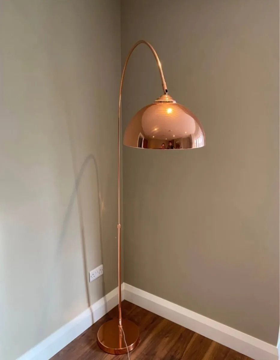 Rose gold ark floor lamp - Image 2