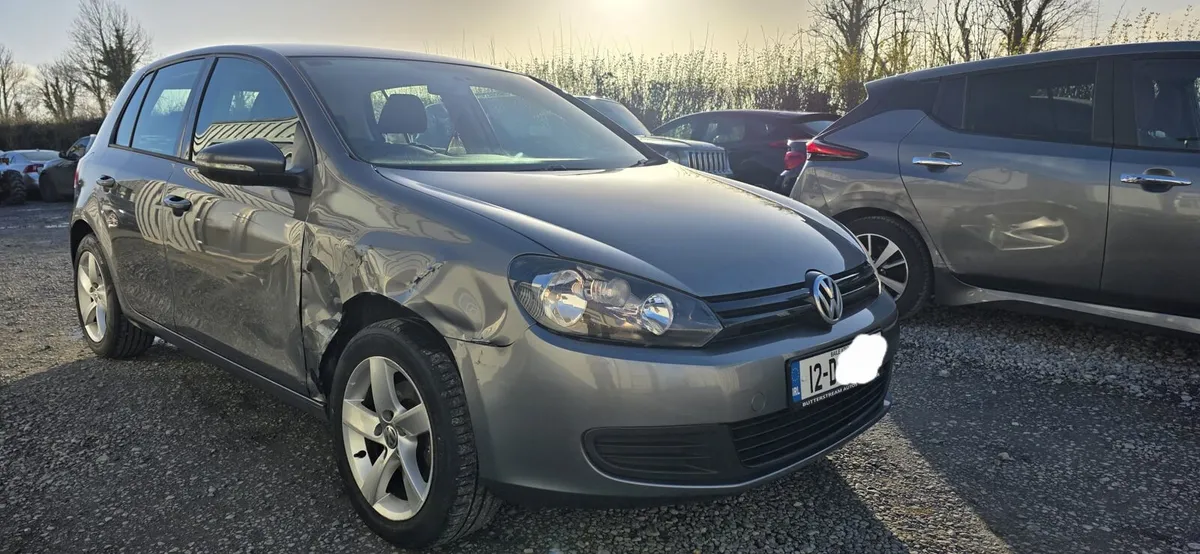 12 VW GOLF PETROL - Image 2