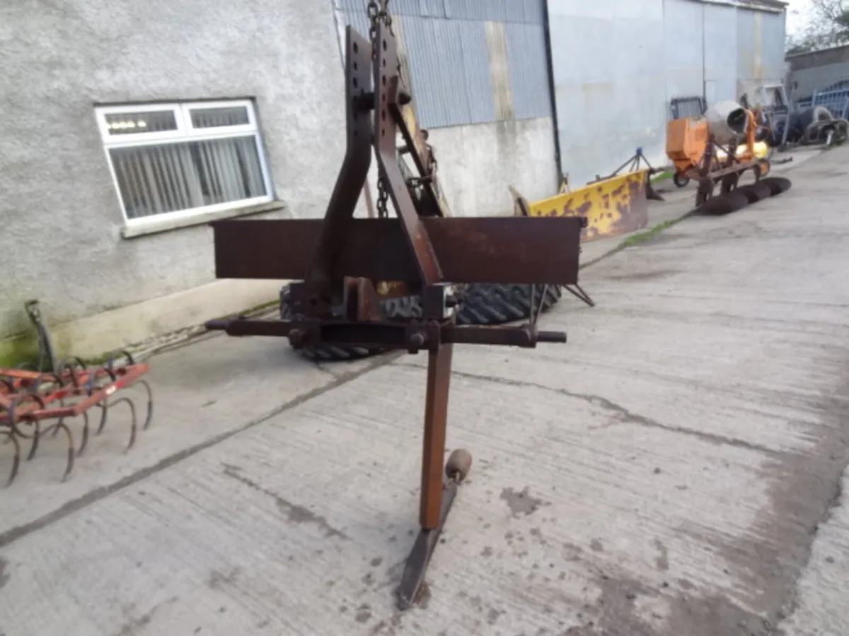 Lemken Single Leg Mole Plough - Image 2