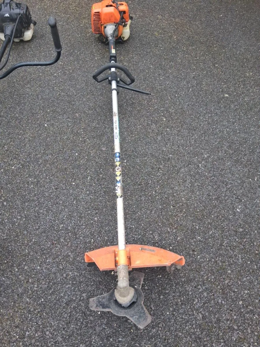 Two strimmers for sale petrol - Image 2