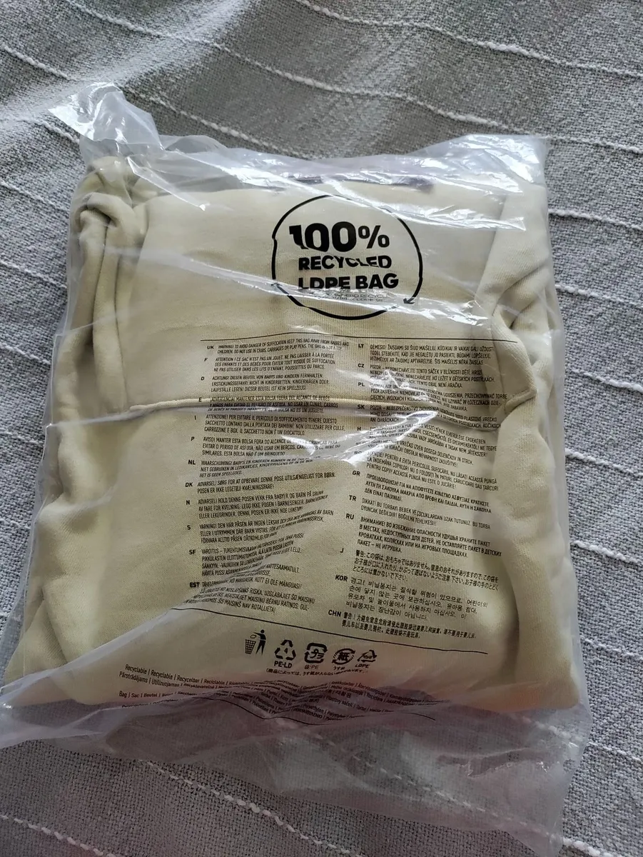 Adidas Five Ten hoodie XL New - Image 4