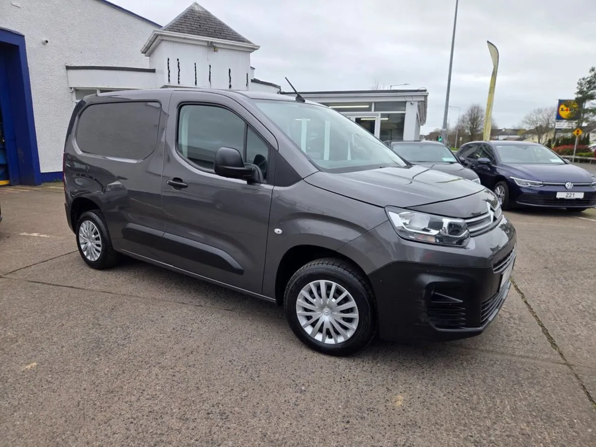 Citroen Berlingo 650 ENTERPRISE M BLUEHDI - Image 1
