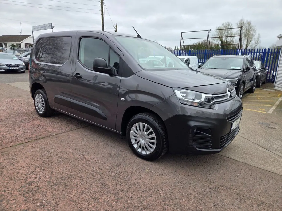 Citroen Berlingo 650 ENTERPRISE M BLUEHDI - Image 4
