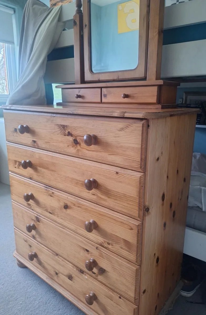 Chest of drawers - Image 2