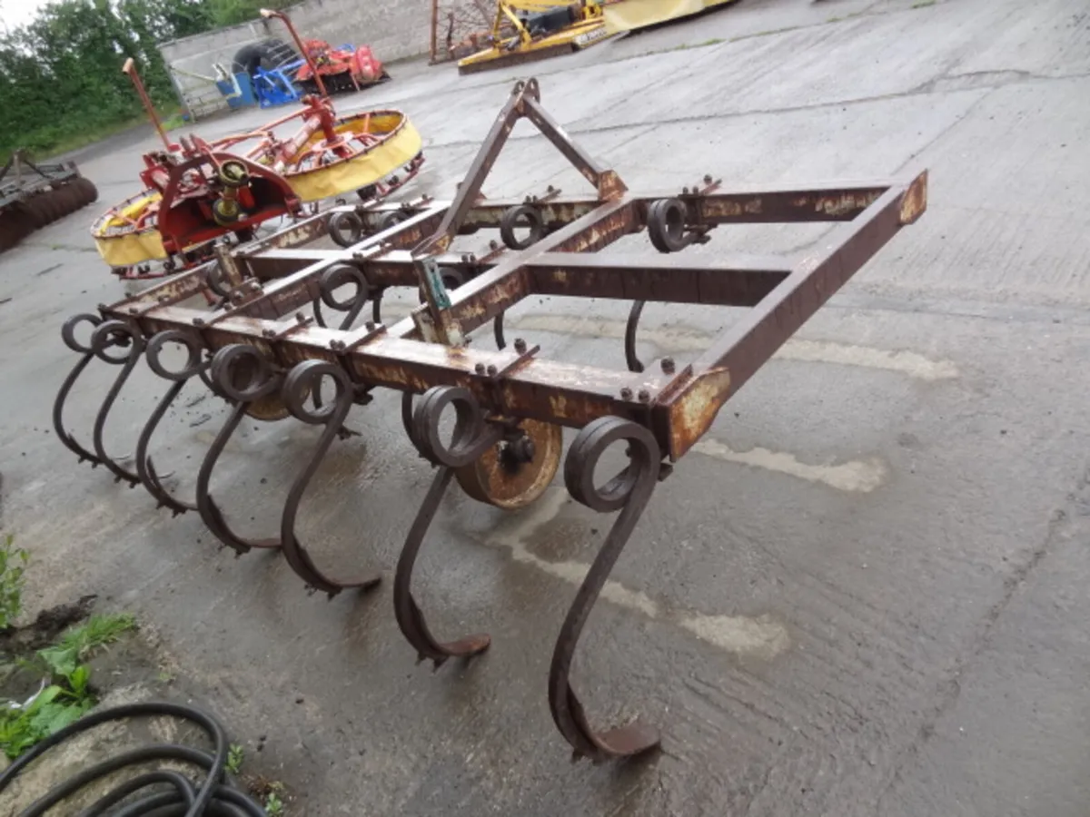 Pigtail Springtine Grubber - Image 1