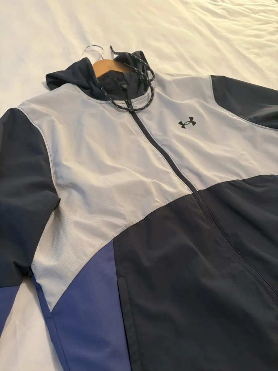 Under Armour jacket - Image 3