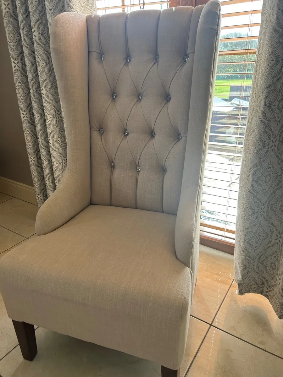 Occasional chair - Image 2