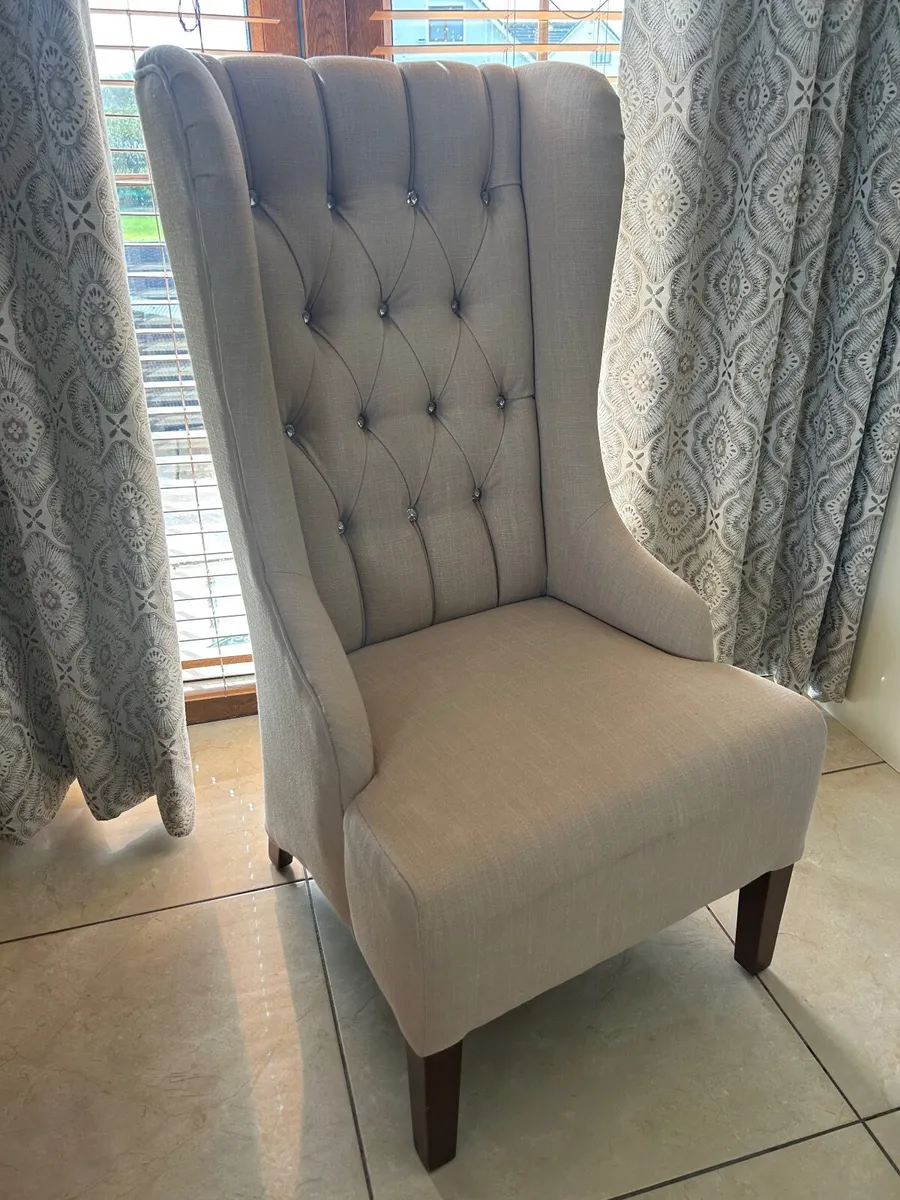 Occasional chair - Image 1