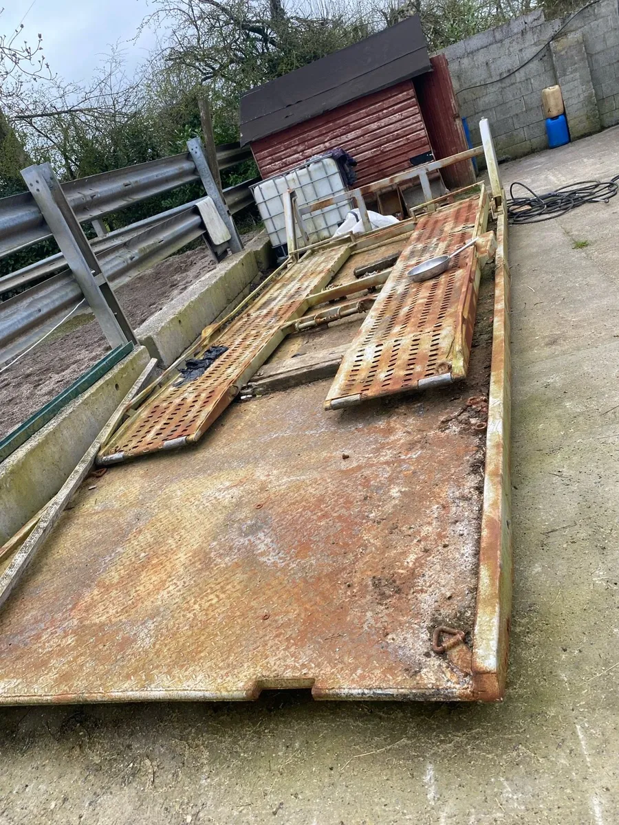 21 ft tilt and slide body - Image 1