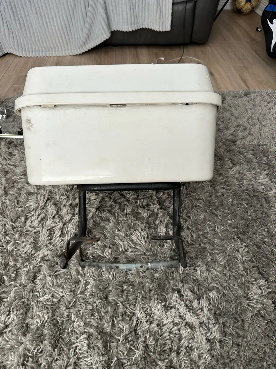 Honda c90 Cub Rickman box and Rack - Image 3