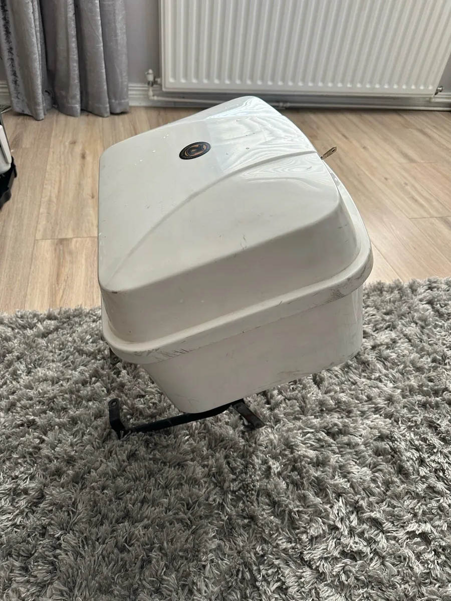 Honda c90 Cub Rickman box and Rack - Image 4