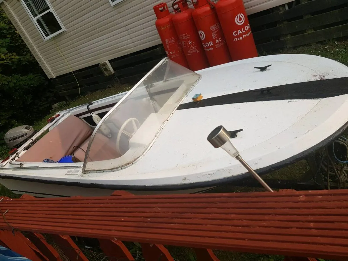 Boat - Image 1