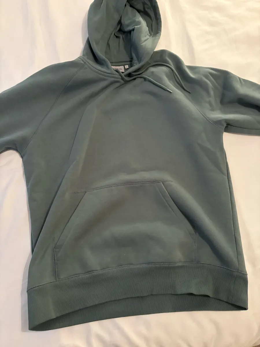 Carhartt Hoodie - Image 1