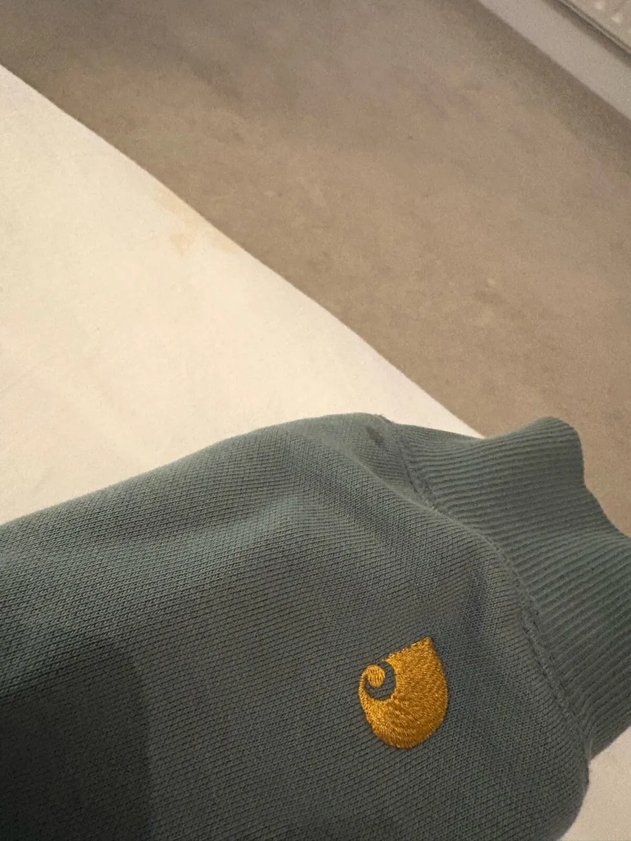 Carhartt Hoodie - Image 3