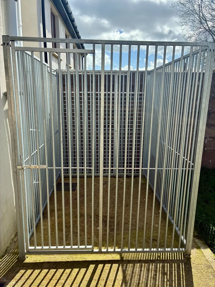 3x2m Galvanised Dog Run Kennel 5cm bars, 2 Doors - Image 1