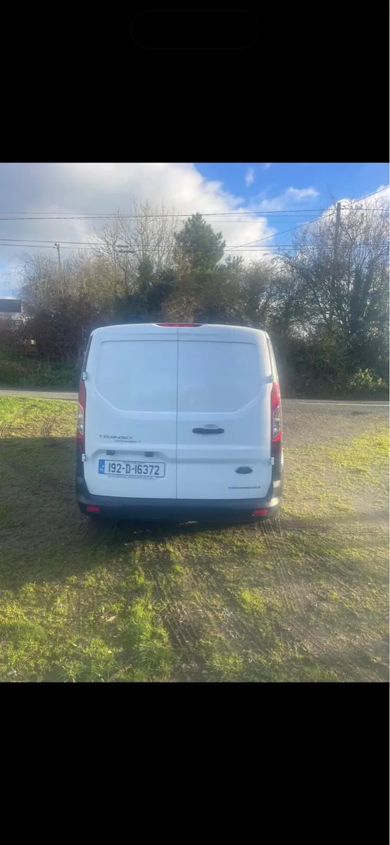 Ford Transit Connect - Image 4