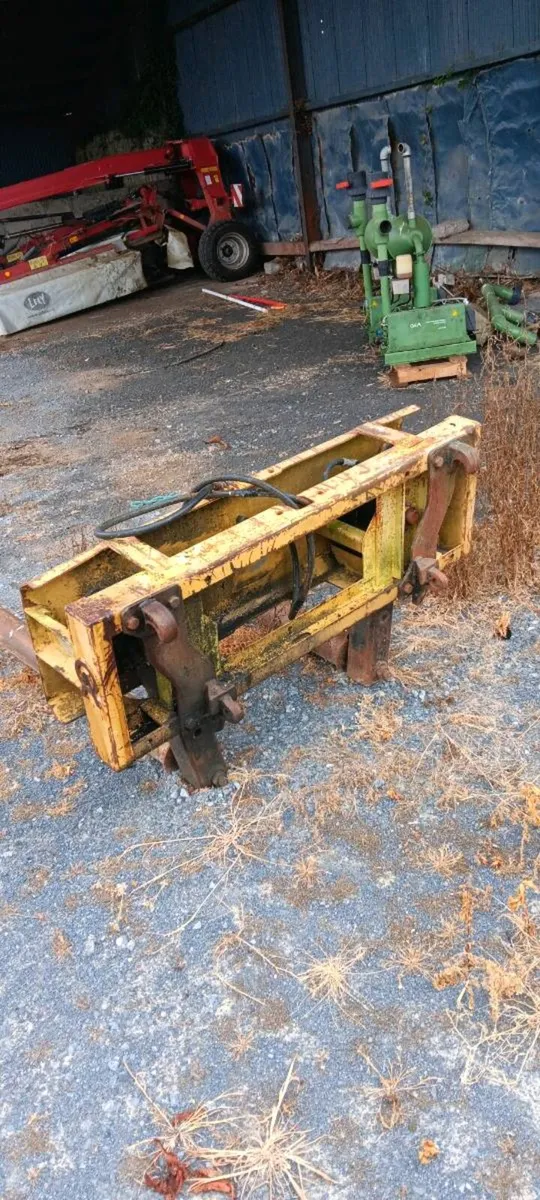 Bale liftrr - Image 3