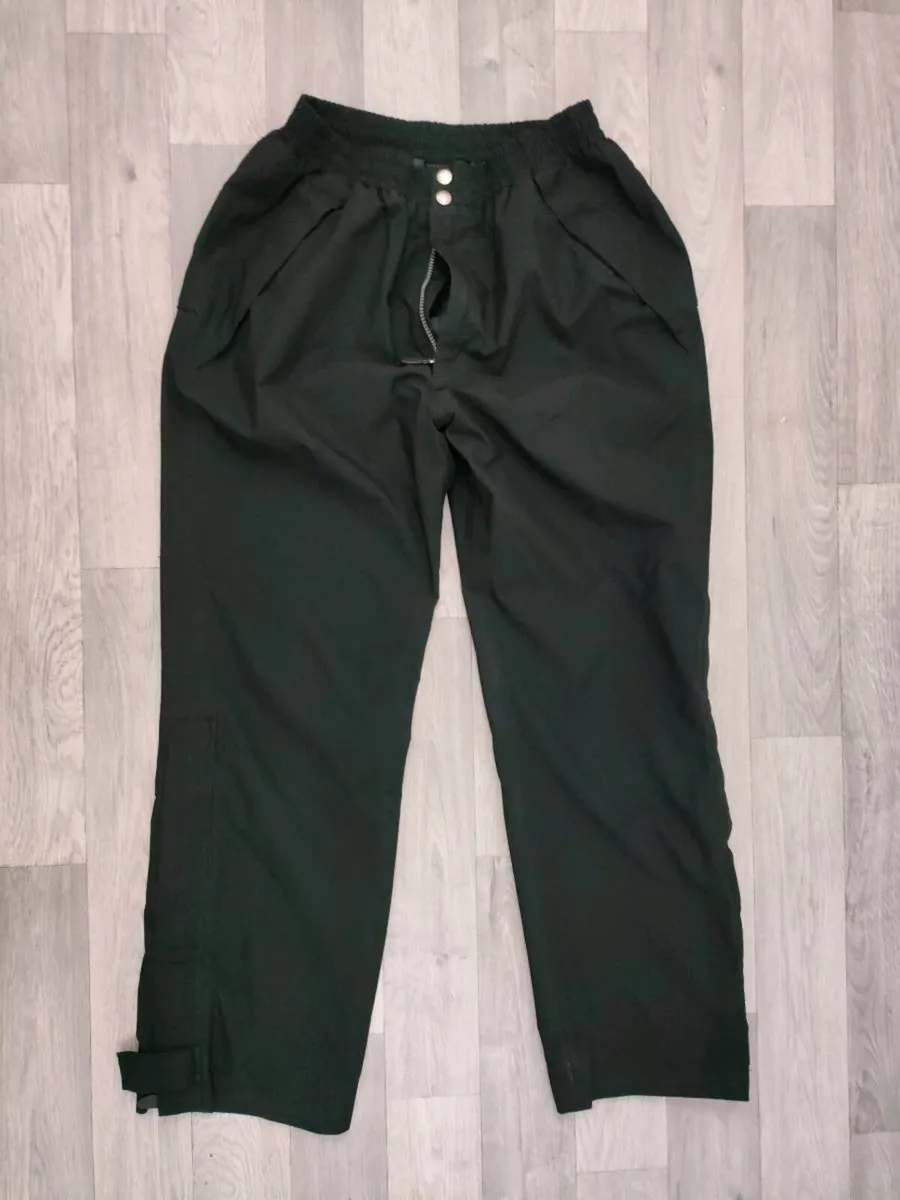 Galvin Green GoreTex Waterproof Golf Trousers M - Image 1