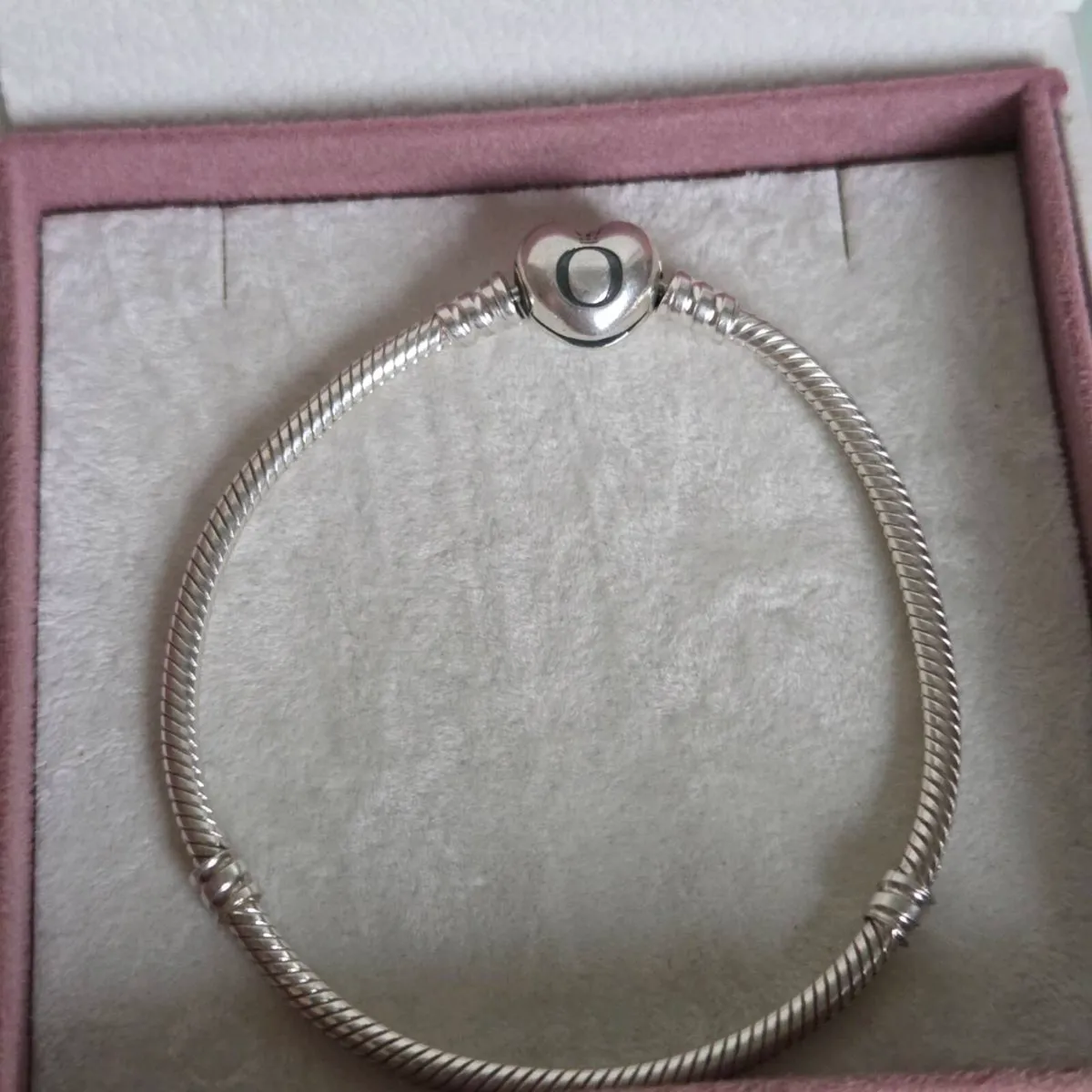 Pandora bracelet heart clasp size 19cm - Image 2