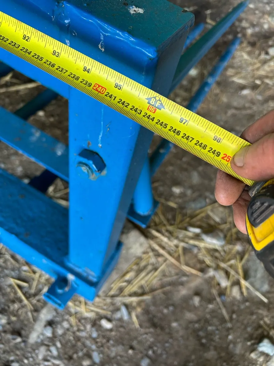 Donmac push off Buck rake - Image 3