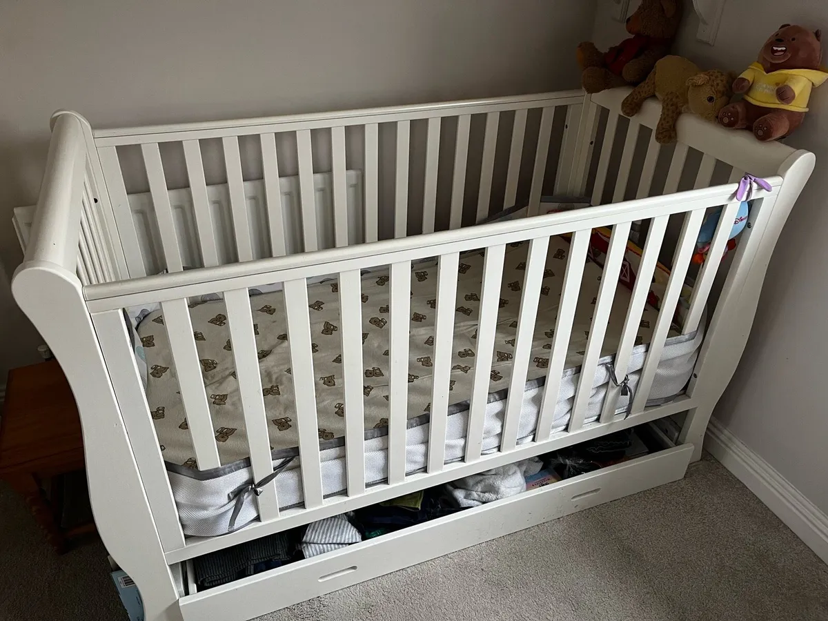 Cot bed - Image 2