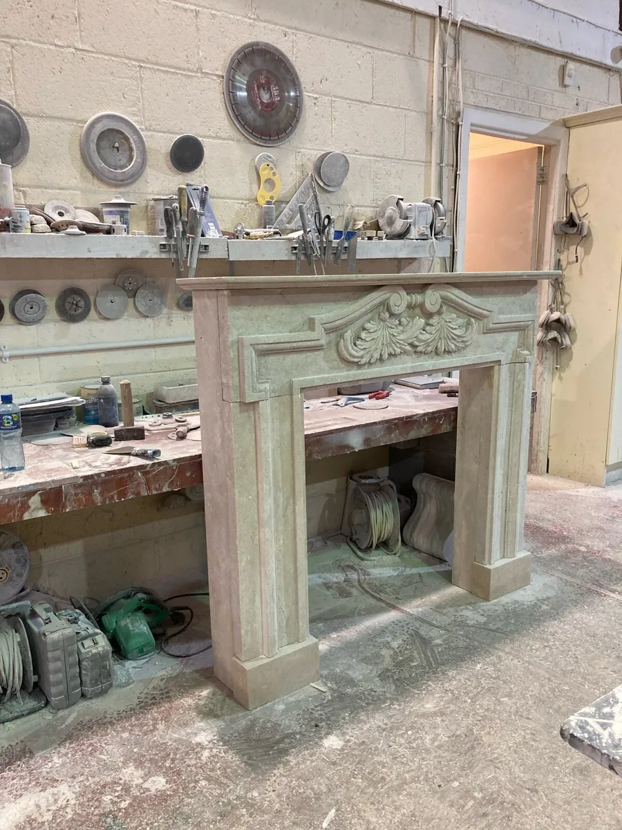 Stone fireplace - Image 1