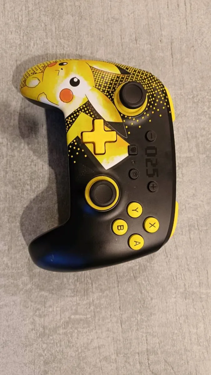 Nintendo Switch OLED - Image 4