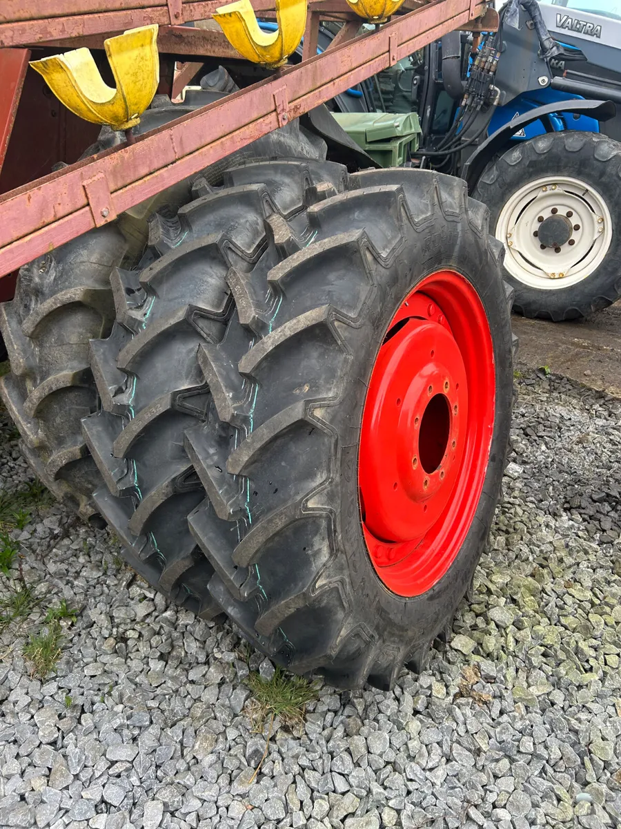 Pair of Cultor 320/85/R32 tyres - Image 3