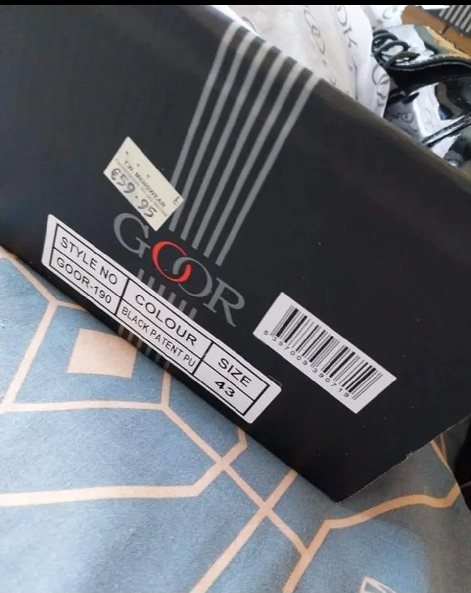 Mens shoes - Image 4