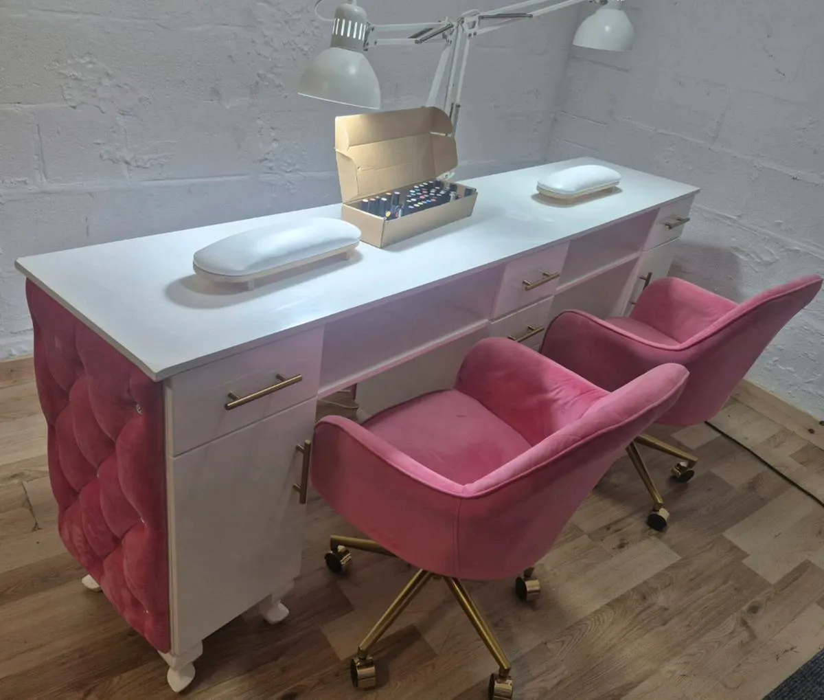 Bespoke Nails Station ,Dublin Delivery - Image 1