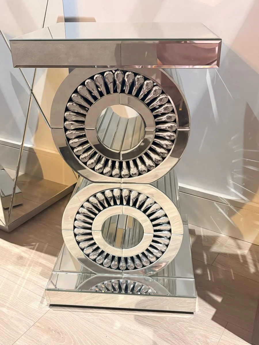 Lamp Table - Image 2