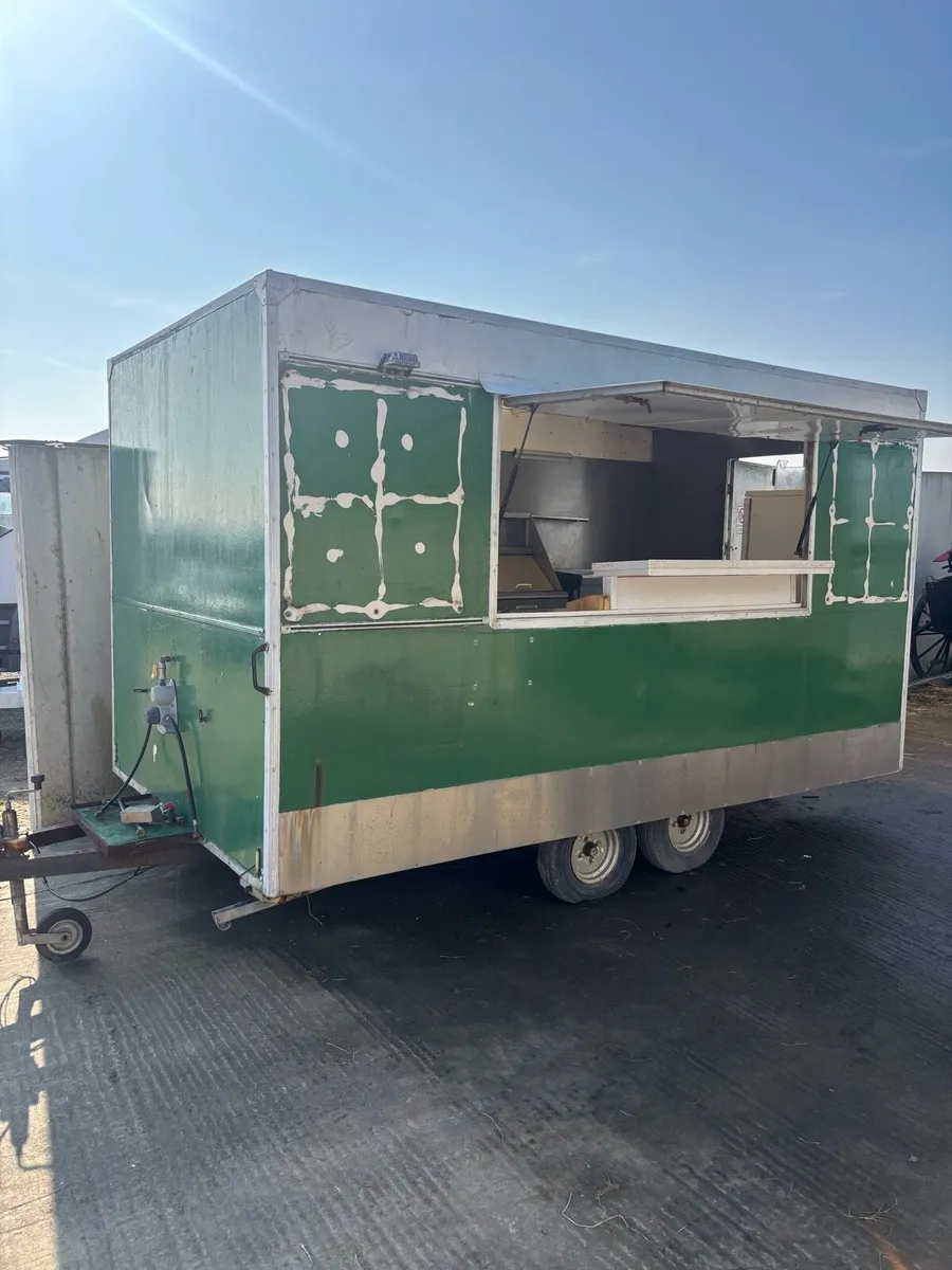 Catering Trailer/Chip Van - Image 1