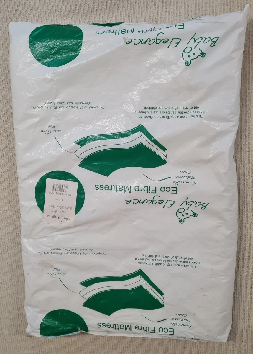 Babylo Travel Cot & Mattress - Image 2