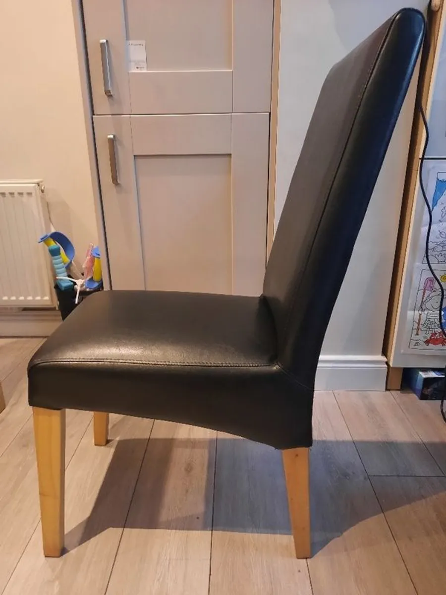 6 Kitchen chairs - Image 1