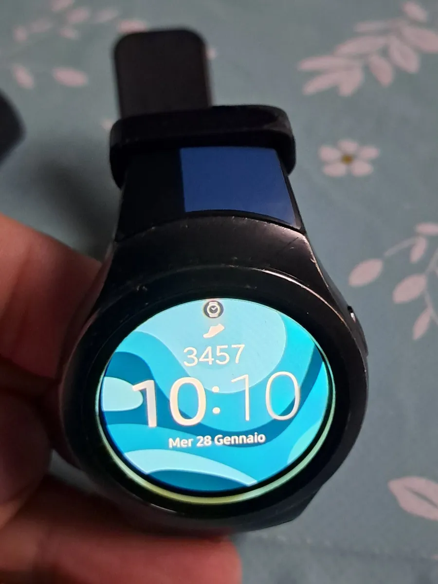 Samsung gear 2 smart watch - Image 2