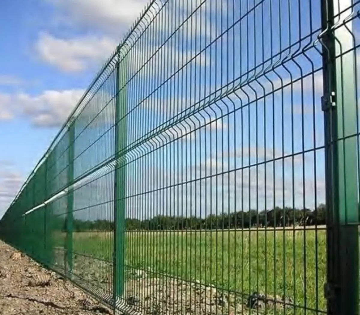 Industrial Duty V Mesh Fencing - Image 3