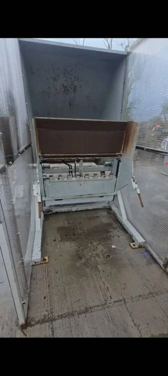 Compactor Skip - Image 4