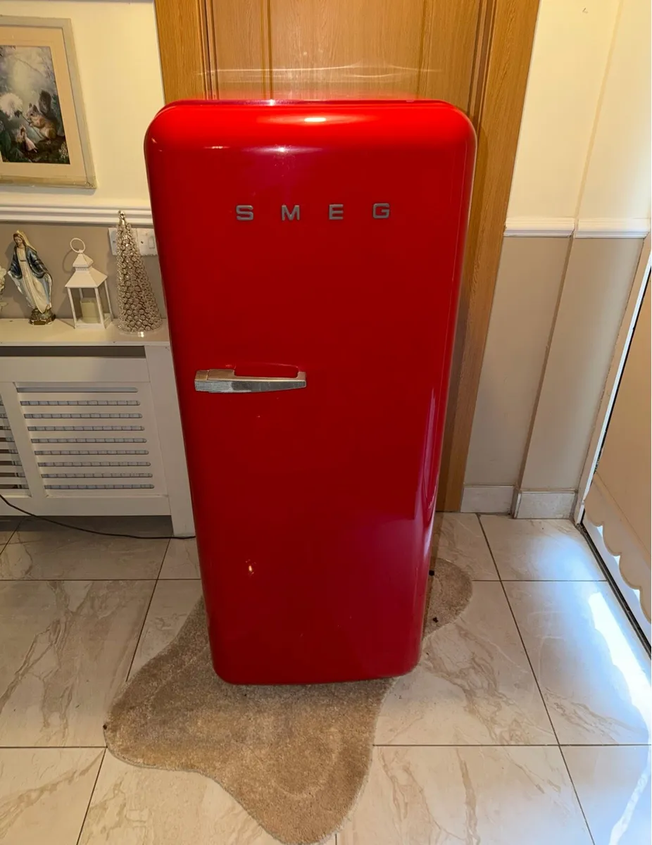 Smeg fridge freezer - Image 1