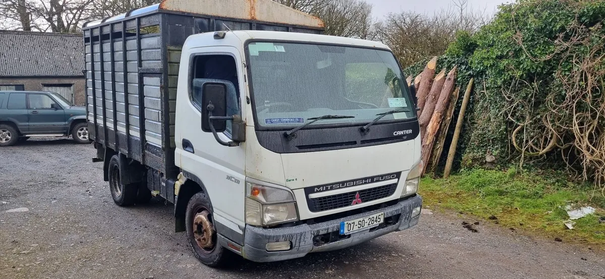 Cattle & sheep truck - Image 1