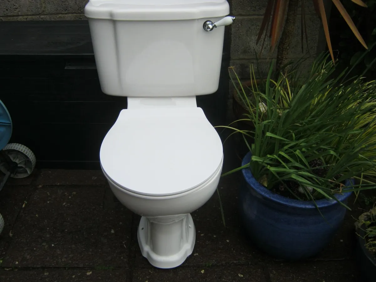 Toilet and Cistern almost new. Perfect condition - Image 1