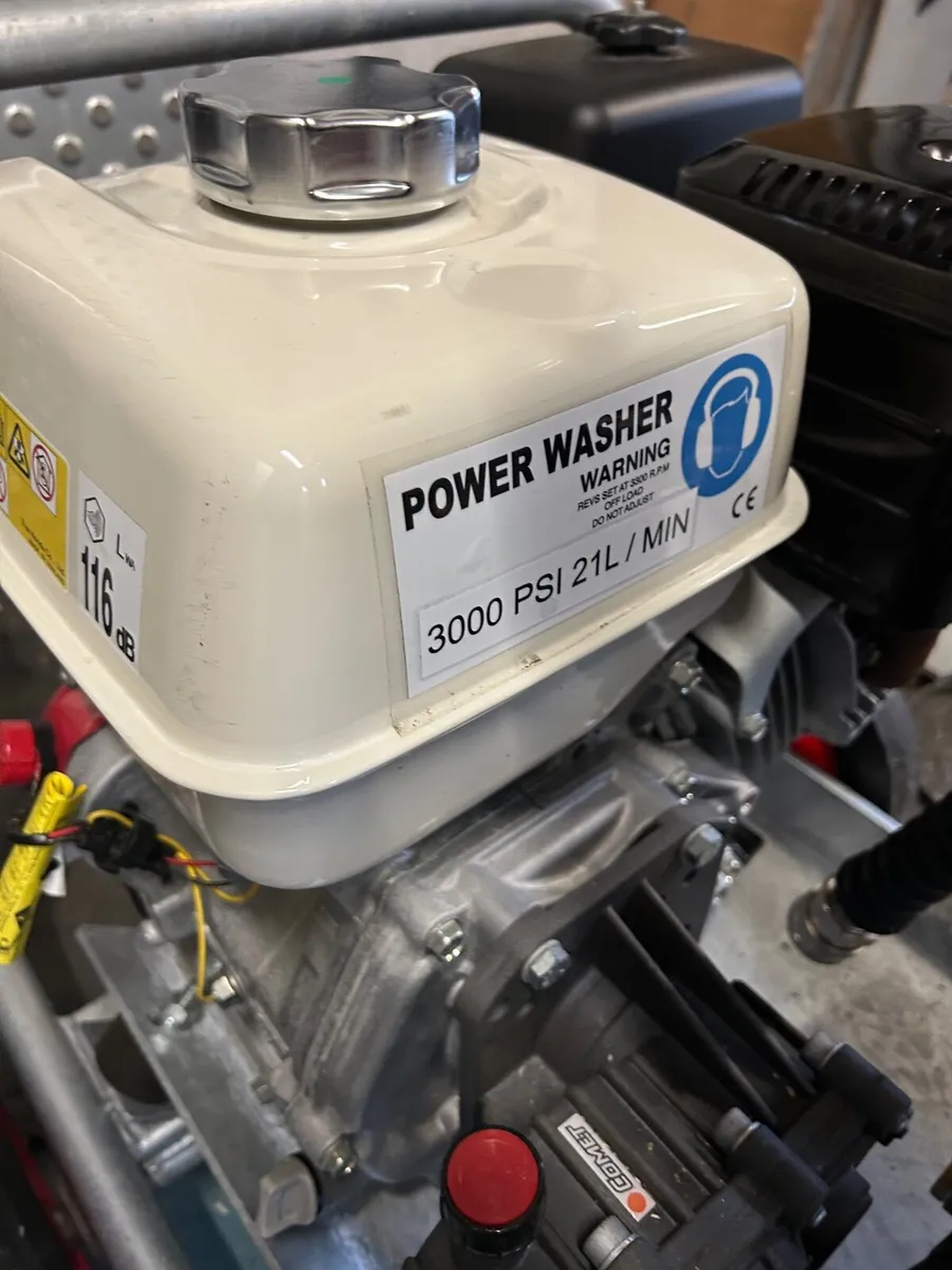 Power washer - Image 3