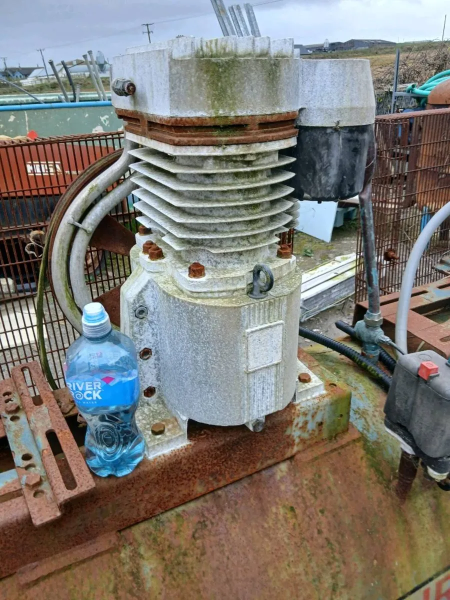 Compressor head belt driven - Image 1