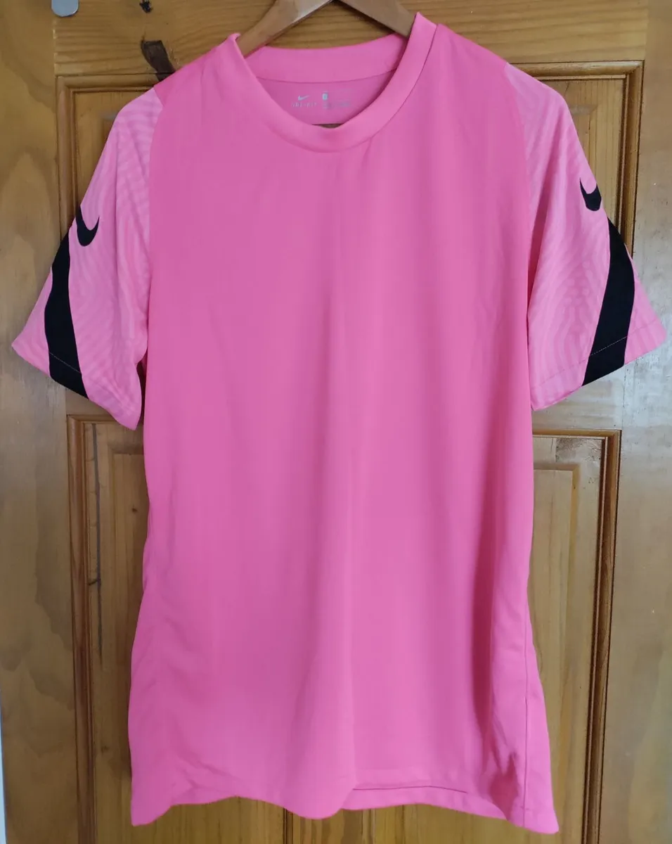 Nike Running Dri Fit shirt L New - Image 2