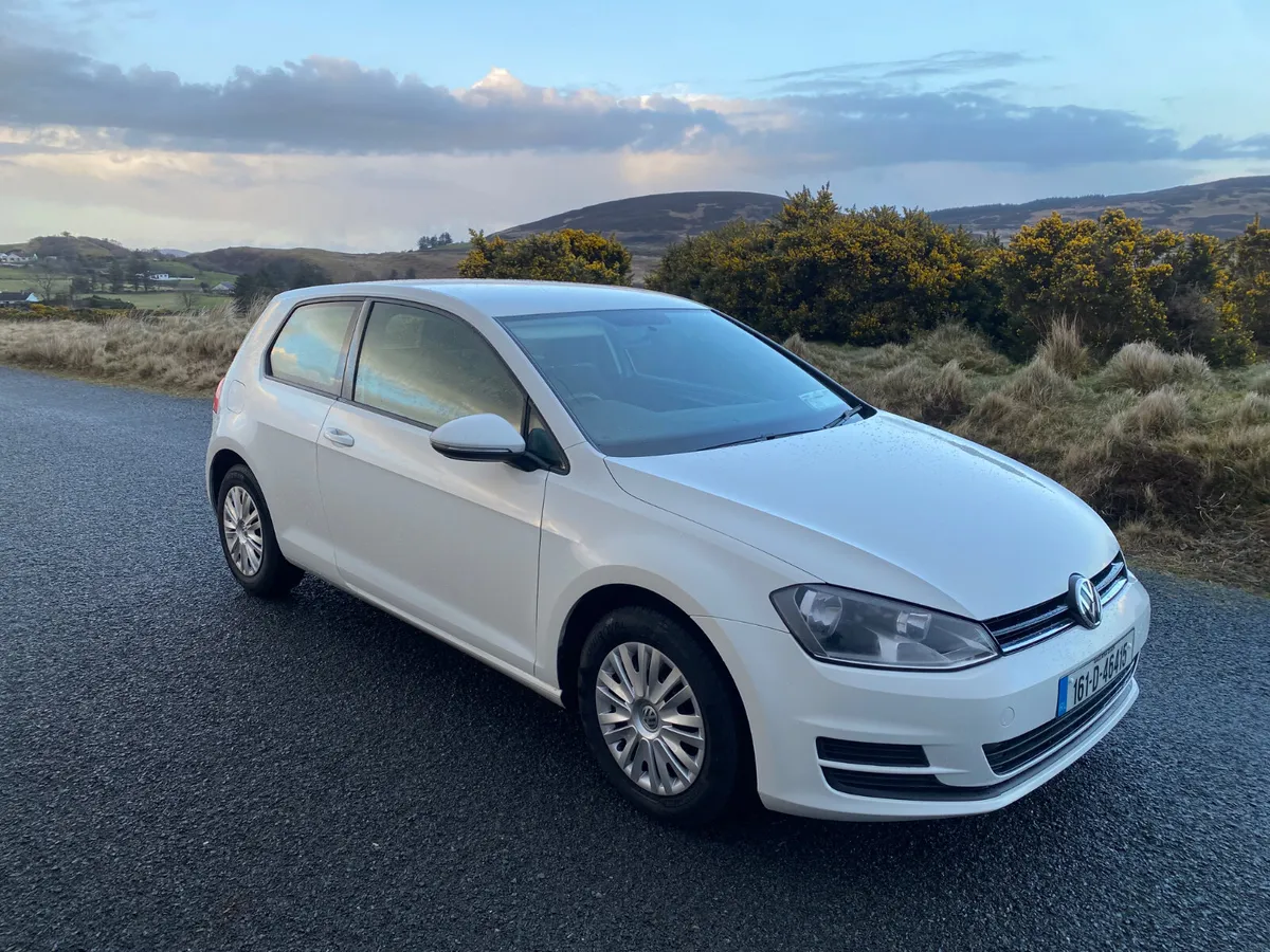 Volkswagen Golf 2016 - Image 2