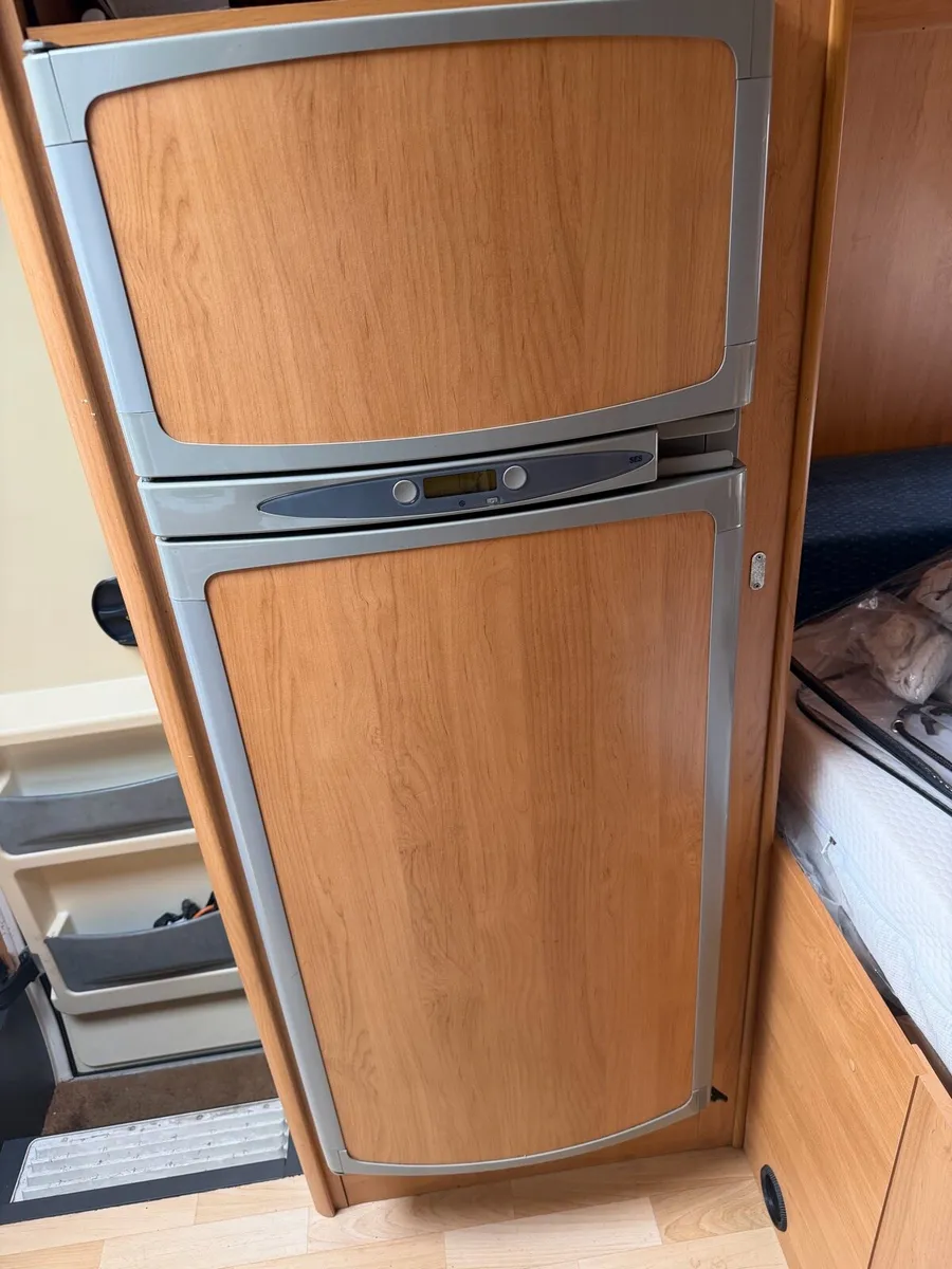 Thetford N150 Fridge - Image 1