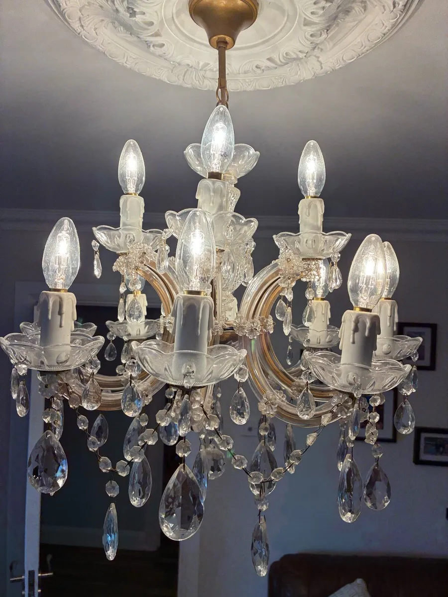 Chandeliers * 3 - Image 1