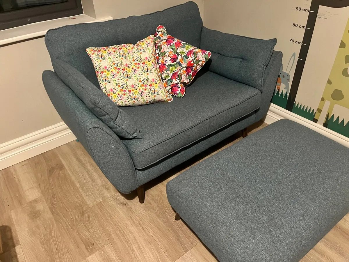 Sofa - Image 4