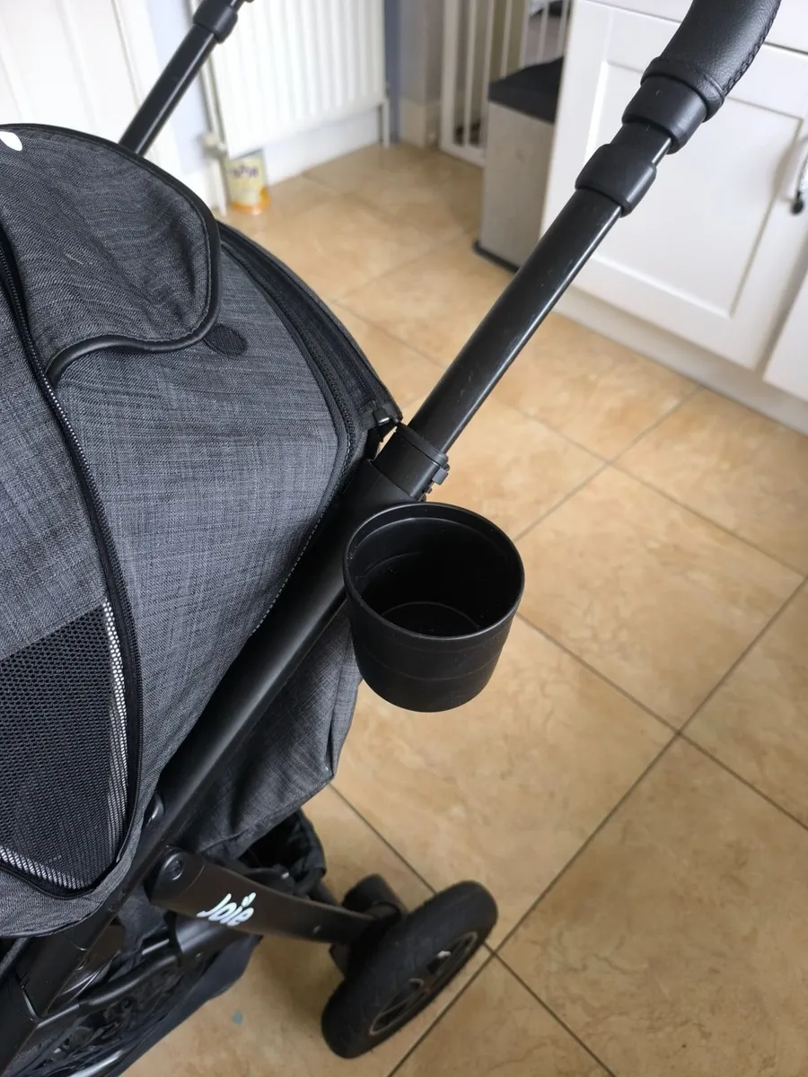 Joie litetrax stroller Pro - Image 4