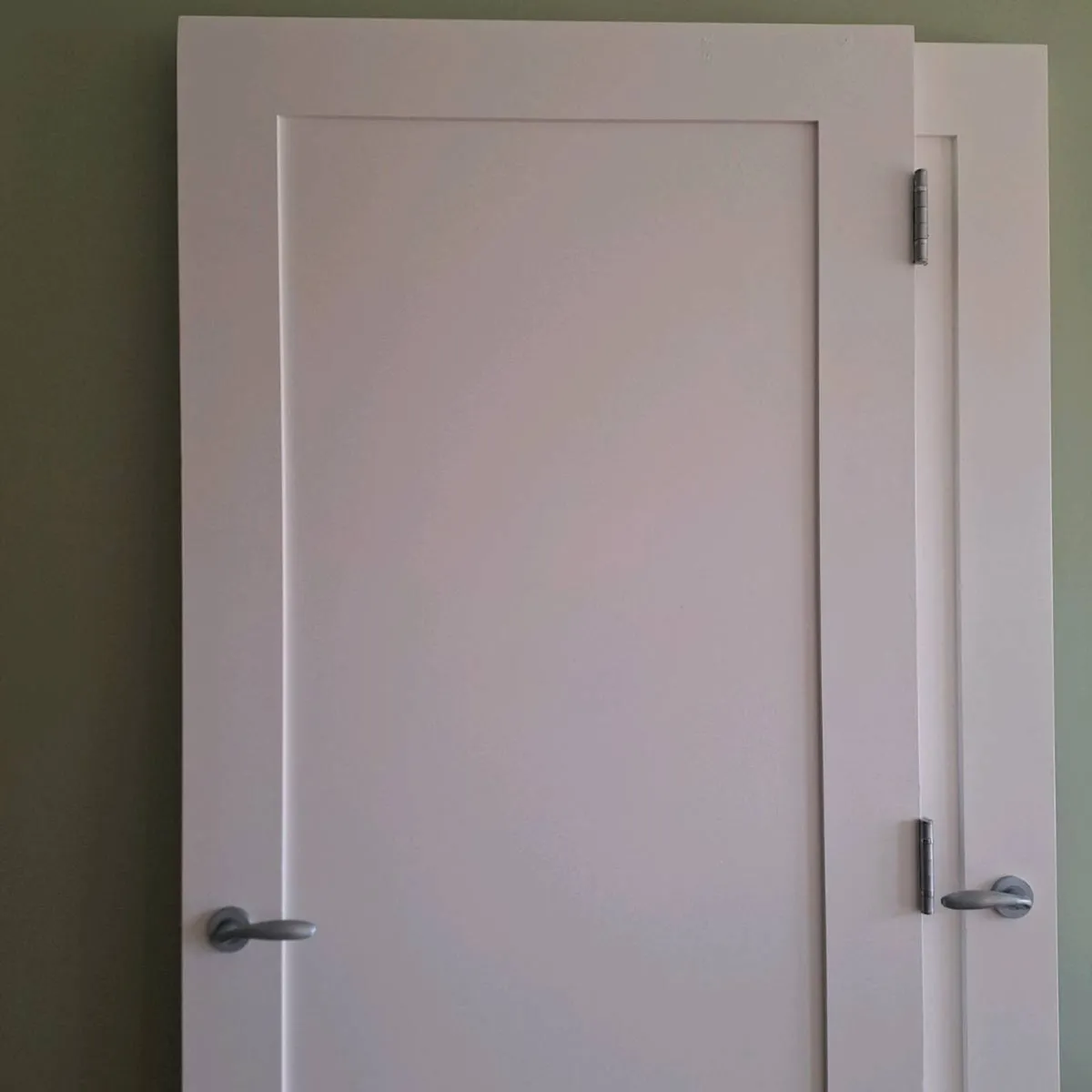 2 Internal Doors - Image 1